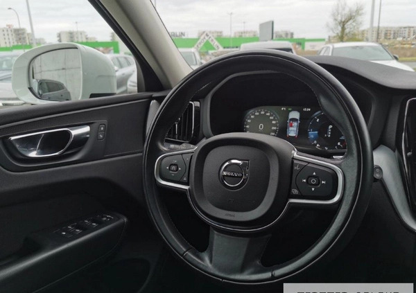 Volvo XC 60 cena 136900 przebieg: 66427, rok produkcji 2018 z Miłakowo małe 379